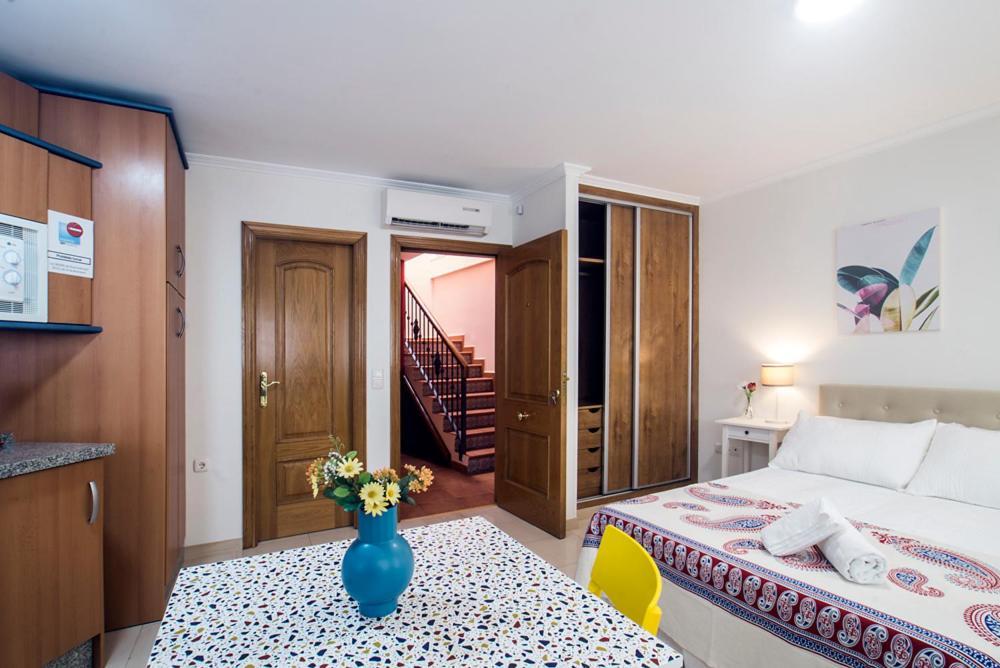 Apartamentos Amat - Only Adult - Playa El Bajondillo Torremolinos Exterior foto